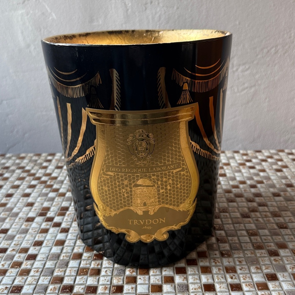 105 Oz Empty Cire Trudon - Angelo - Grande - Picture 4 of 14